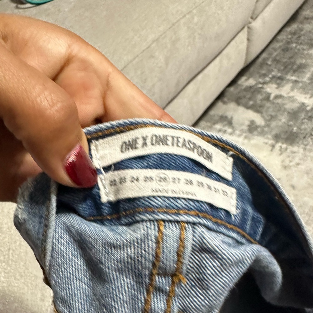 ONE X ONE TEASPOON Bandits Cut Off Distressed Denim Shorts 26 - Picture 4 of 9